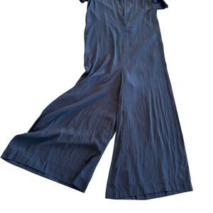Aritizia Babaton Navy Blue Jumpsuit xxs elegant